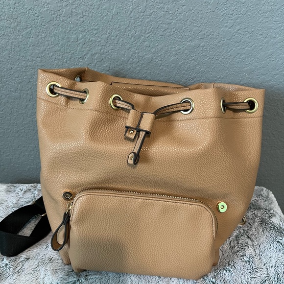 Purse backpack - Picture 3 of 5